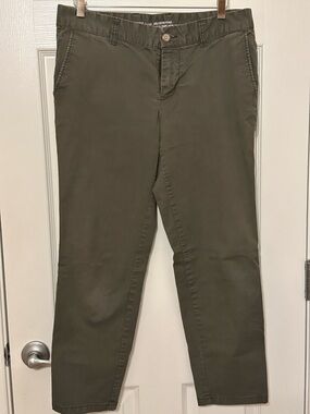 GAP Olive Green Women’s Chinos